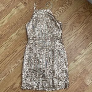 Blush sequence dress size medium.
